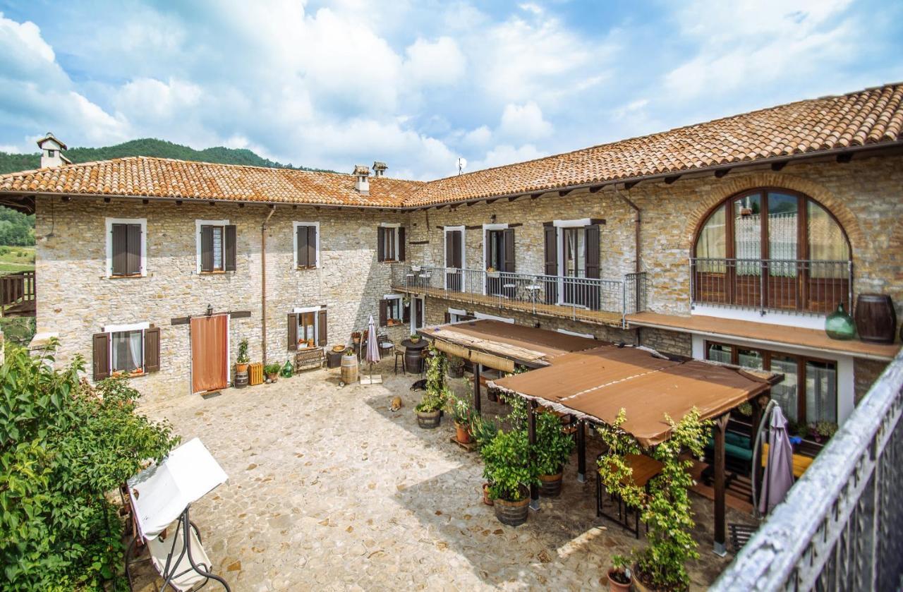 Agriturismo Tenuta San Giuseppe Коссано-Бельбо Экстерьер фото