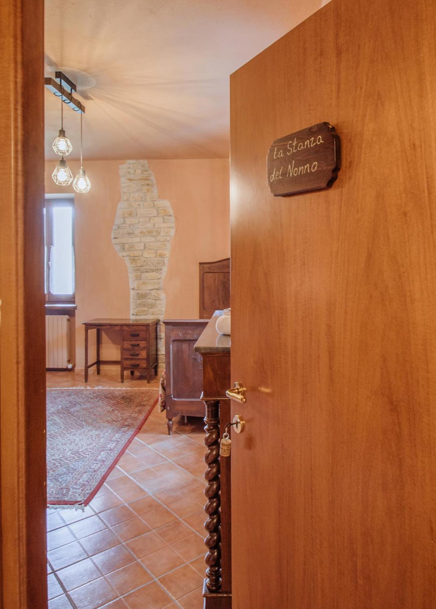 Agriturismo Tenuta San Giuseppe Коссано-Бельбо Экстерьер фото