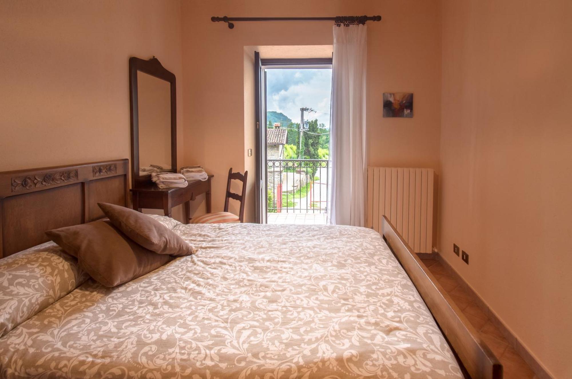 Agriturismo Tenuta San Giuseppe Коссано-Бельбо Экстерьер фото