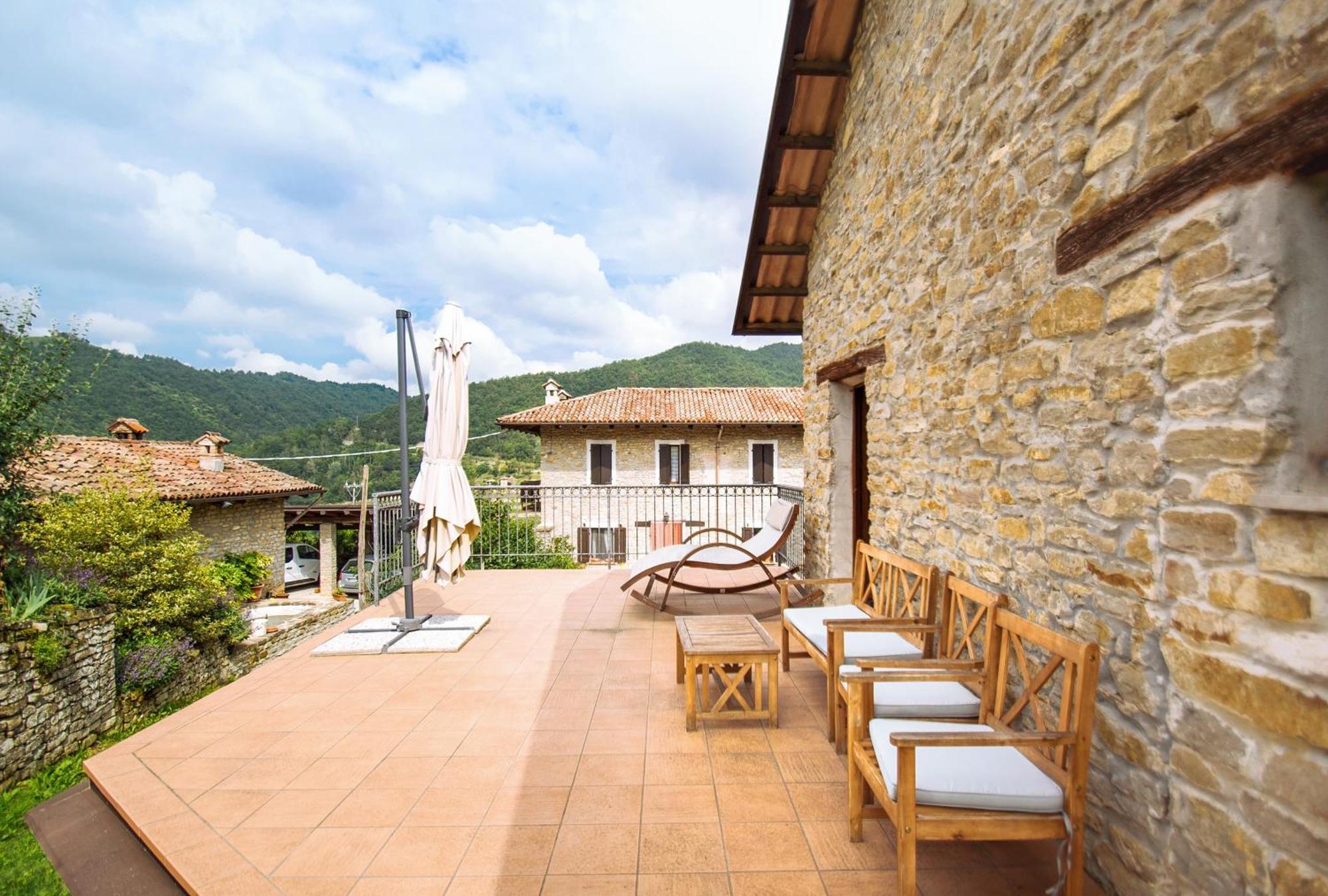 Agriturismo Tenuta San Giuseppe Коссано-Бельбо Экстерьер фото
