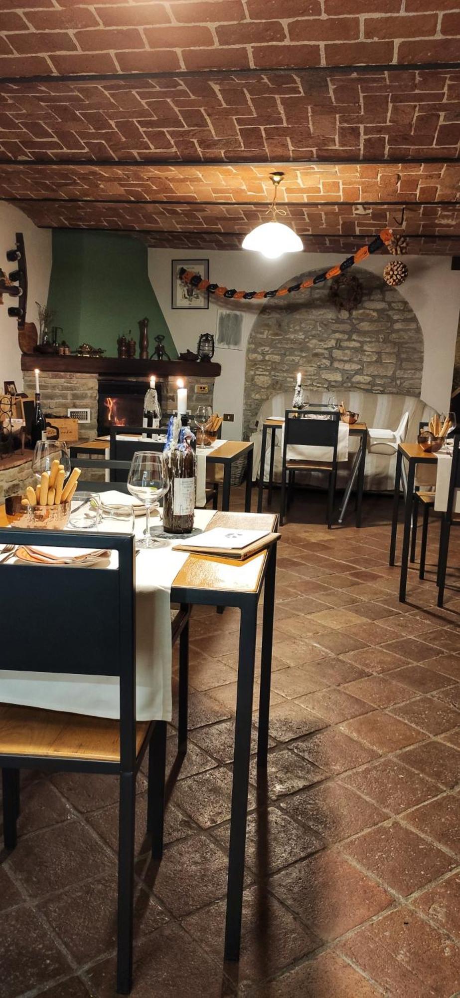 Agriturismo Tenuta San Giuseppe Коссано-Бельбо Экстерьер фото
