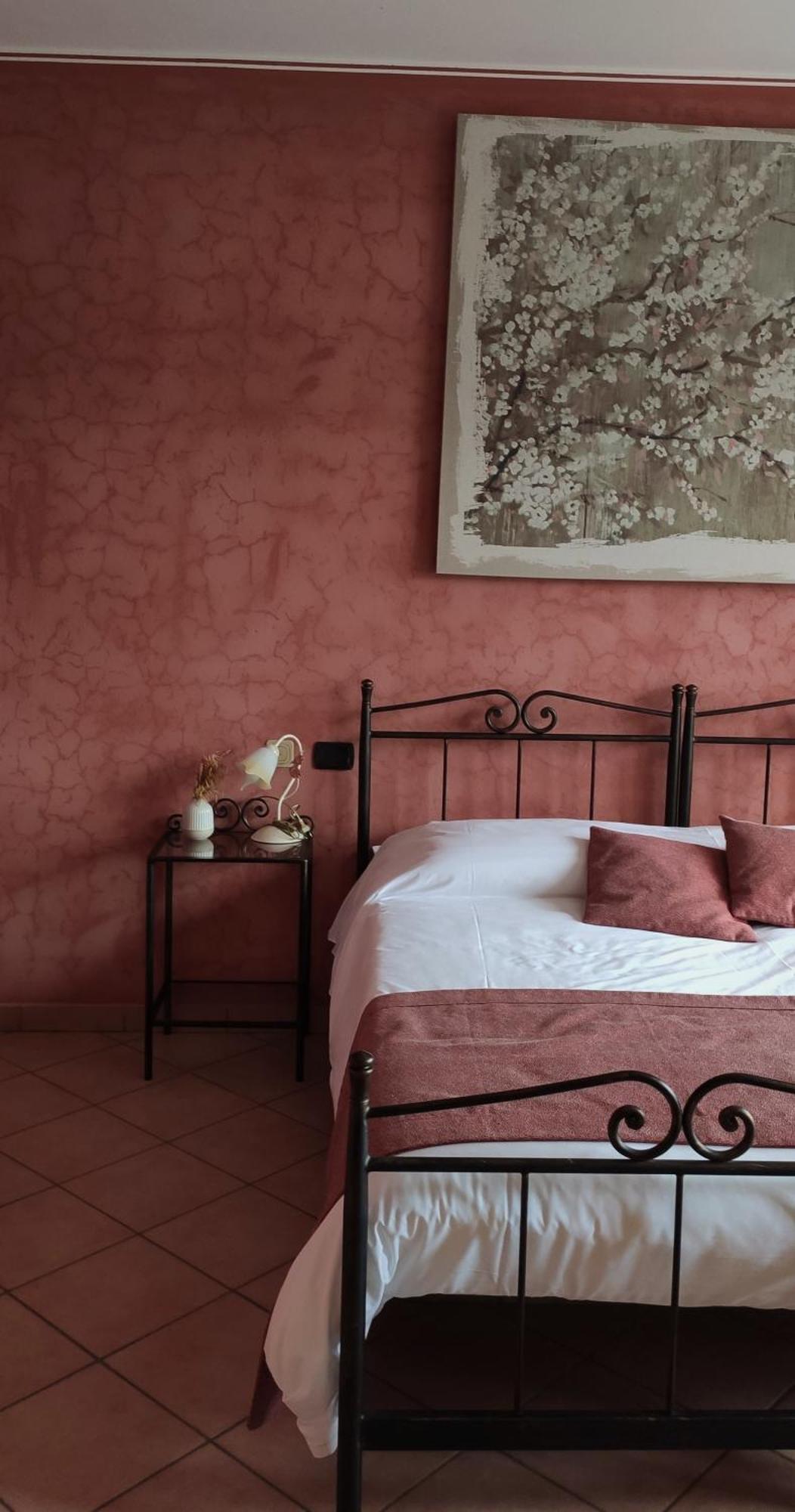 Agriturismo Tenuta San Giuseppe Коссано-Бельбо Экстерьер фото
